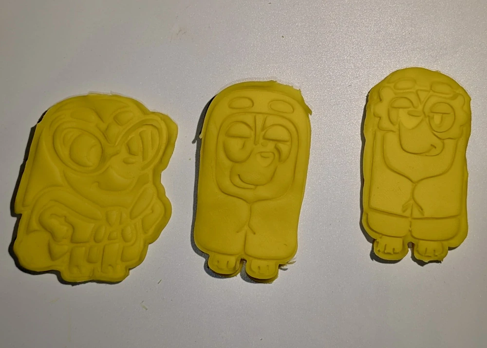 3D Tištěná Vykrajovátka – Granny Mobile (inspirováno postavičkami)