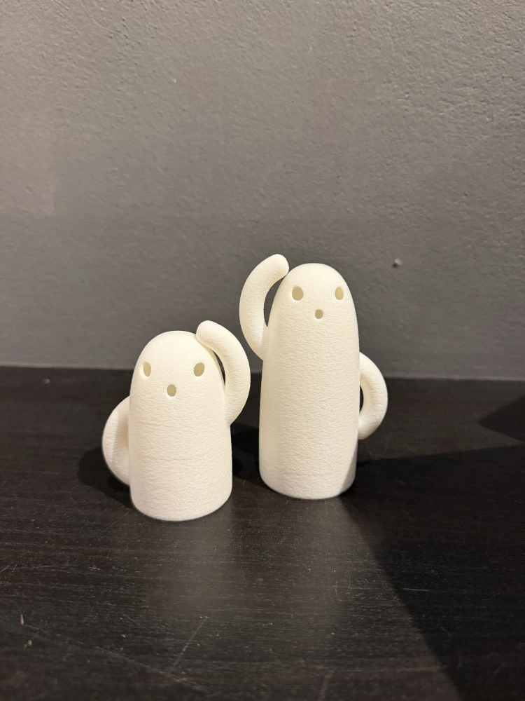 Sada 2 dekorativních duchů (Haniwa) – svítící dekorace na LED svíčku