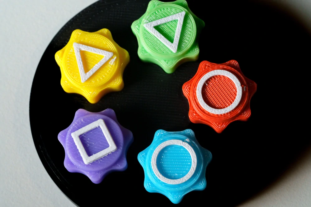 Korejská tradiční hra Gonggi – 3D tištěná verze