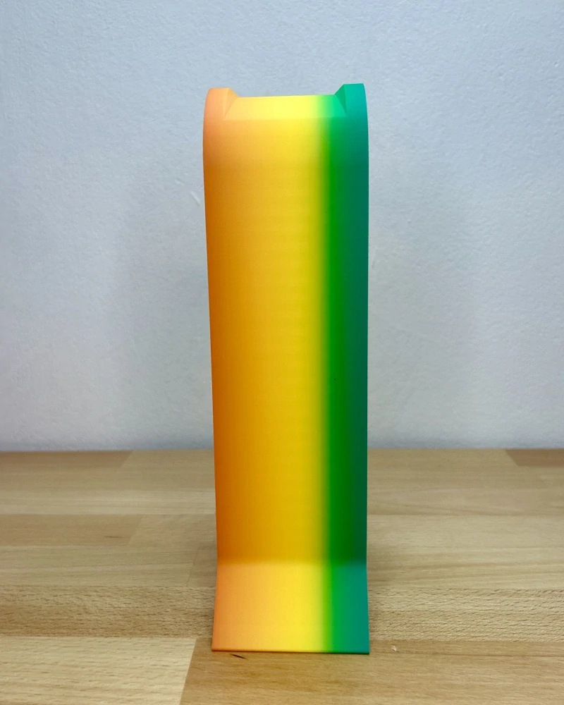 Stojánek na sluchátka - duhový