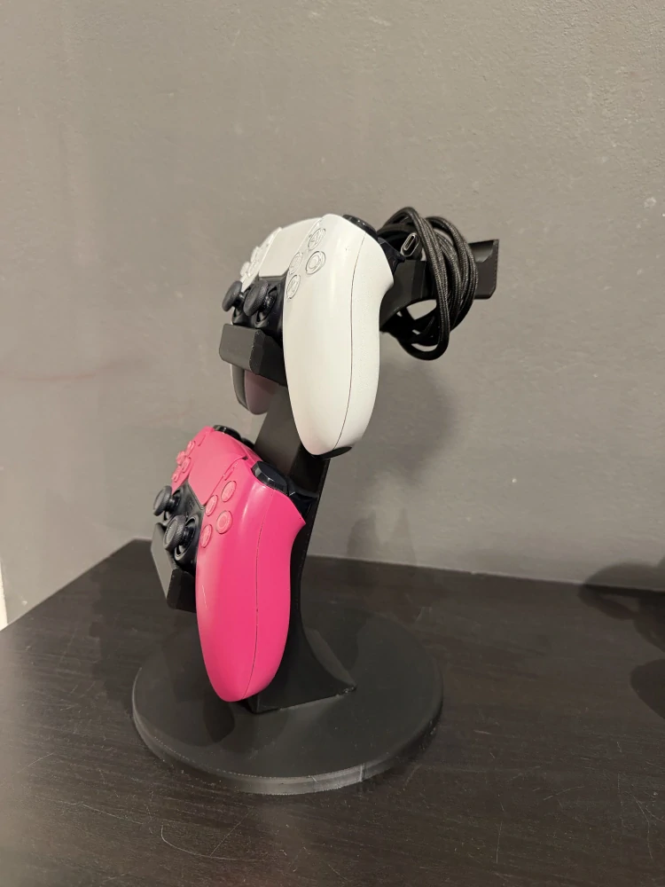 Stojánek na ovladače PSP + sluchátka / kabel