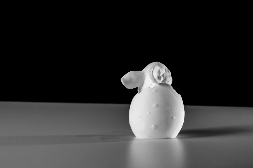 Velikonoční králíček ve vajíčku