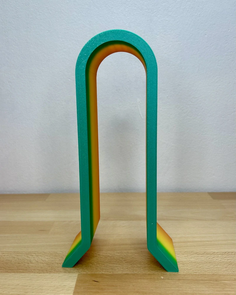 Stojánek na sluchátka - duhový